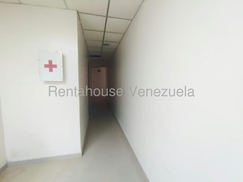 Comercial (Local Comercial) en Venta en Circunvalacion Dos, Zulia - 36