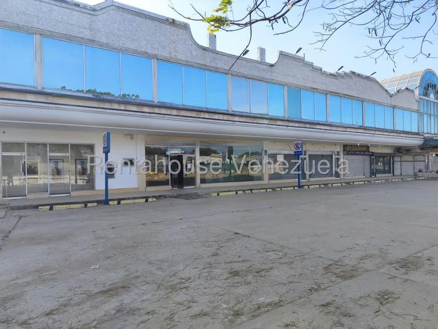Comercial (Local Comercial) en Venta en Circunvalacion Dos, Zulia - 43