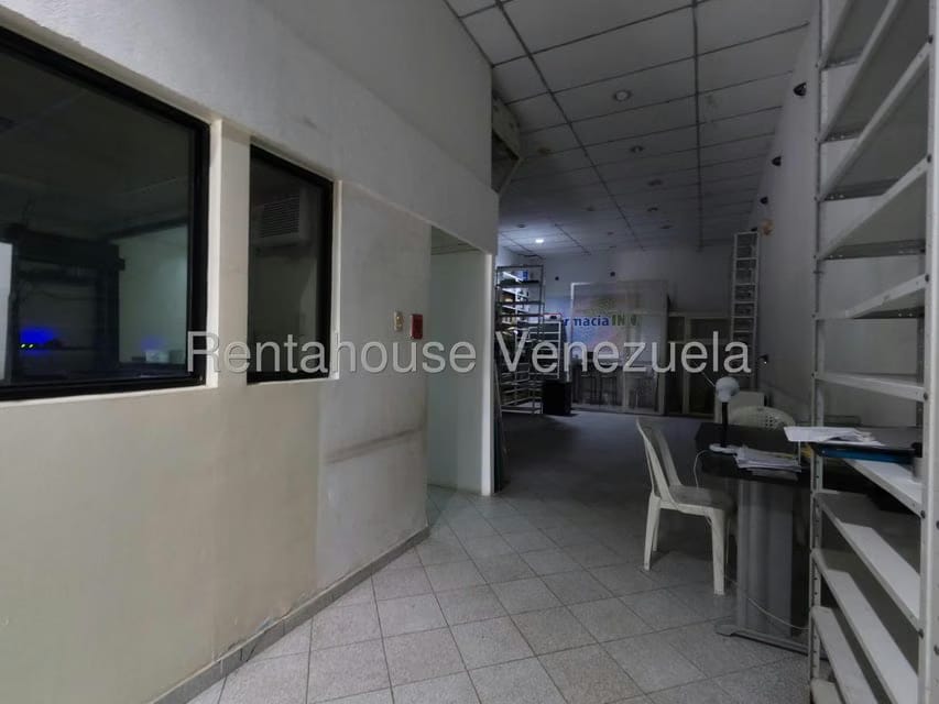 Casa (1 Nivel) en Venta en Centro, Lara - 14