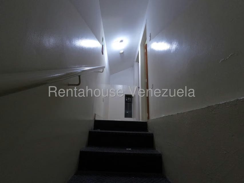 Casa (1 Nivel) en Venta en Centro, Lara - 17