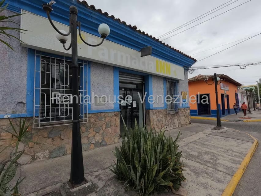 Casa (1 Nivel) en Venta en Centro, Lara - 18