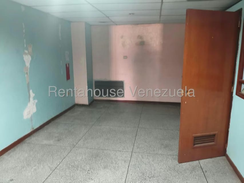 Comercial (Local Comercial) en Alquiler en Santa Fe, Falcon - 11