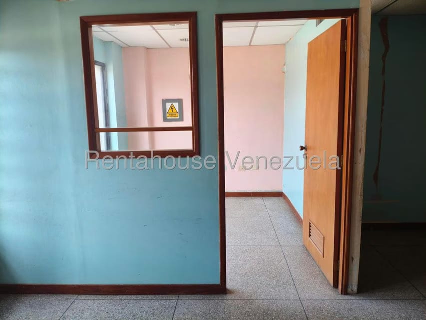 Comercial (Local Comercial) en Alquiler en Santa Fe, Falcon - 19
