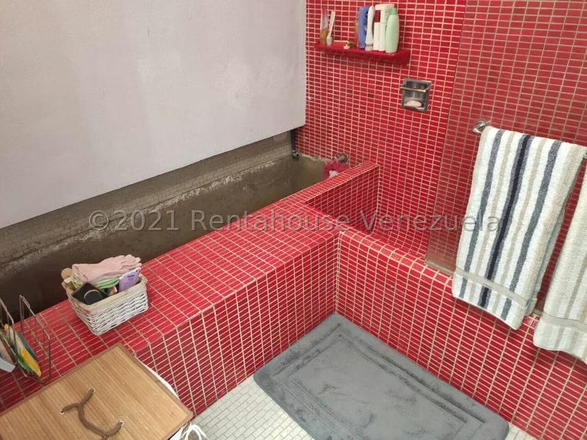 Casa (1 Nivel) en Venta en El Peñon, Distrito Metropolitano - 31