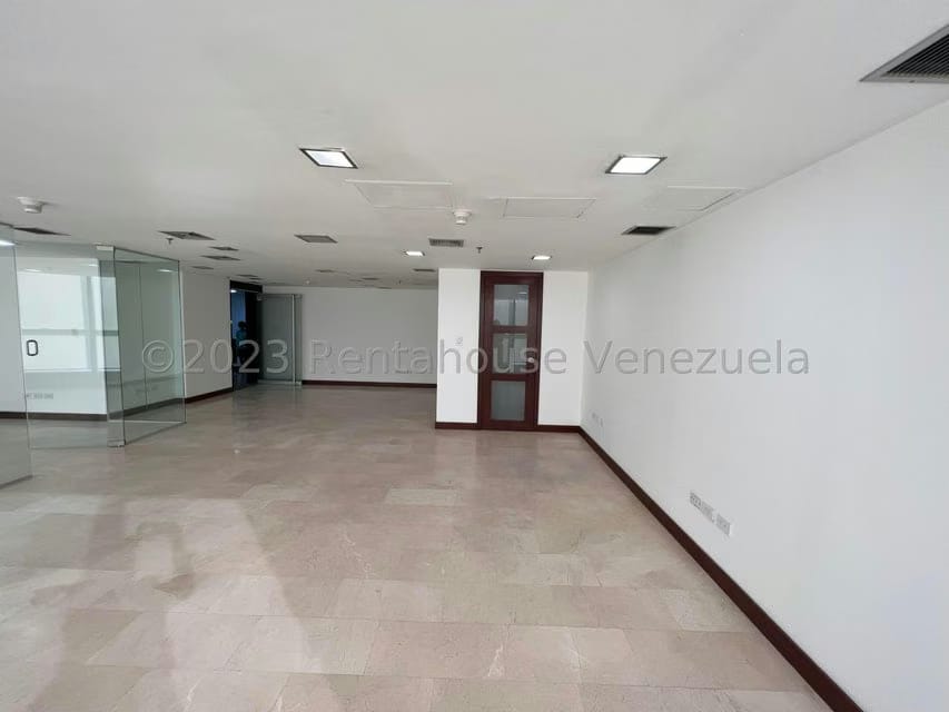Comercial (Oficina) en Venta en El Hatillo, Distrito Metropolitano - 4