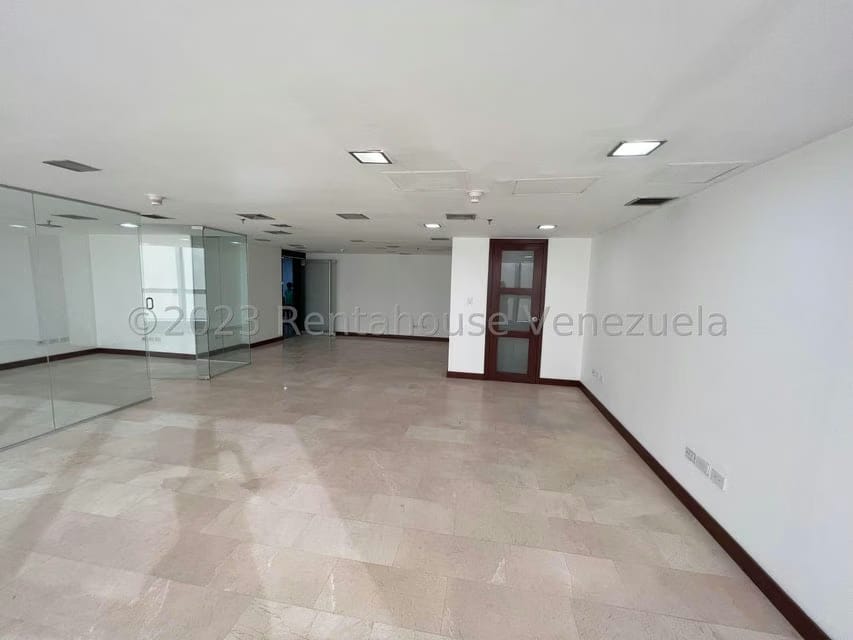 Comercial (Oficina) en Venta en El Hatillo, Distrito Metropolitano - 5