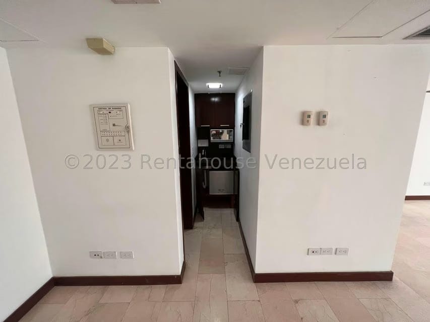 Comercial (Oficina) en Venta en El Hatillo, Distrito Metropolitano - 6