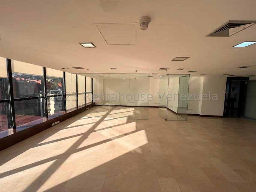 Comercial (Oficina) en Venta en El Hatillo, Distrito Metropolitano - 8