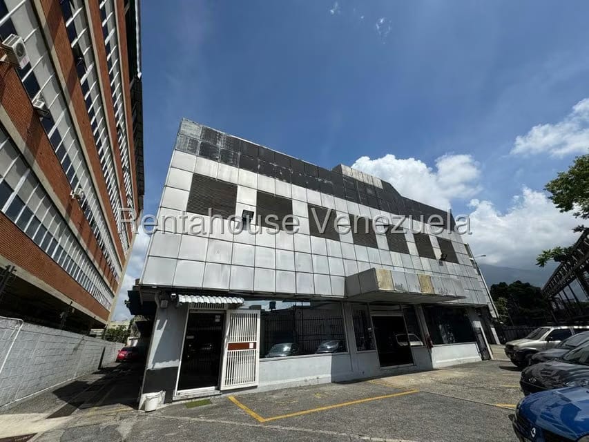 Comercial (Oficina) en Alquiler en La California Sur, Distrito Metropolitano