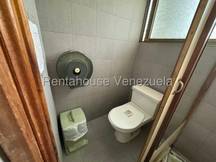 Comercial (Oficina) en Alquiler en La California Sur, Distrito Metropolitano - 19