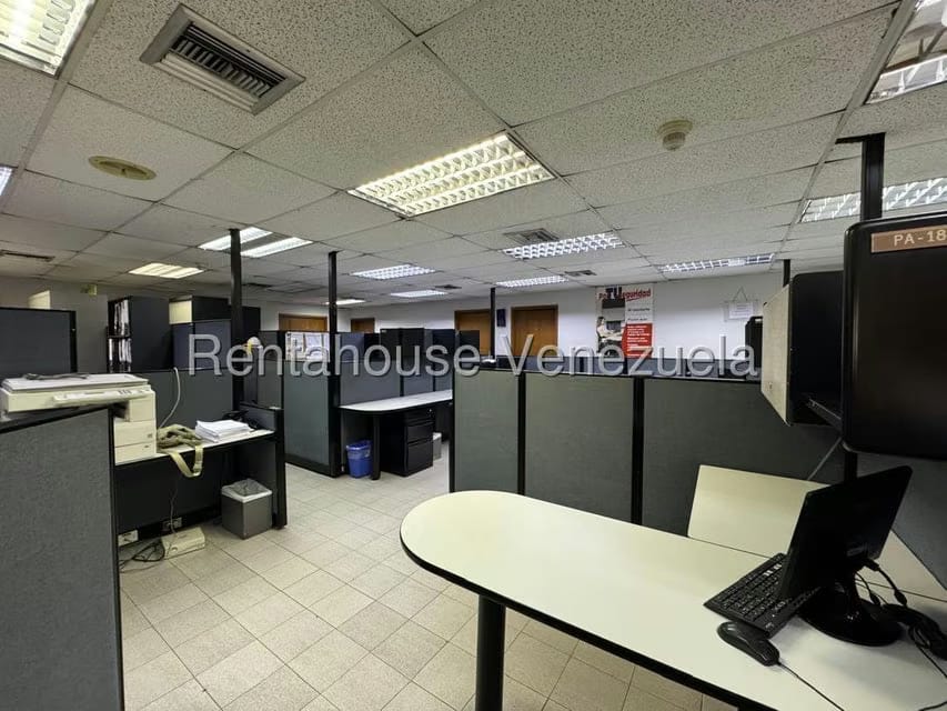Comercial (Oficina) en Alquiler en La California Sur, Distrito Metropolitano - 10