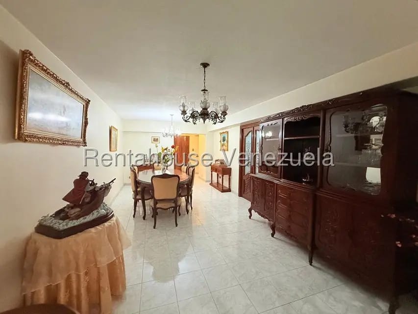 Apartamento (1 Nivel) en Alquiler en Campo Alegre, Distrito Metropolitano - 6
