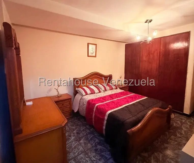 Apartamento (1 Nivel) en Alquiler en Campo Alegre, Distrito Metropolitano - 8