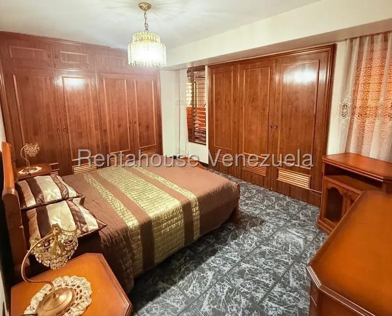 Apartamento (1 Nivel) en Alquiler en Campo Alegre, Distrito Metropolitano - 10