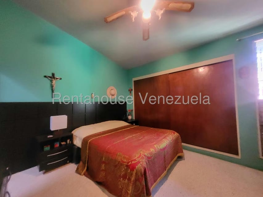 Casa (Duplex) en Venta en Santa Ines, Distrito Metropolitano - 10