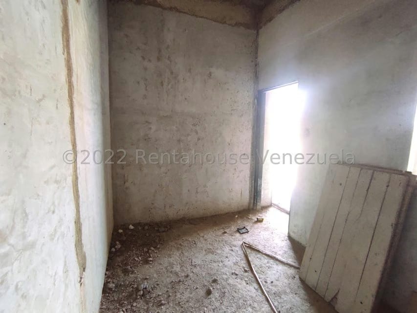 Casa (1 Nivel) en Venta en Valle Jardin, Aragua - 19
