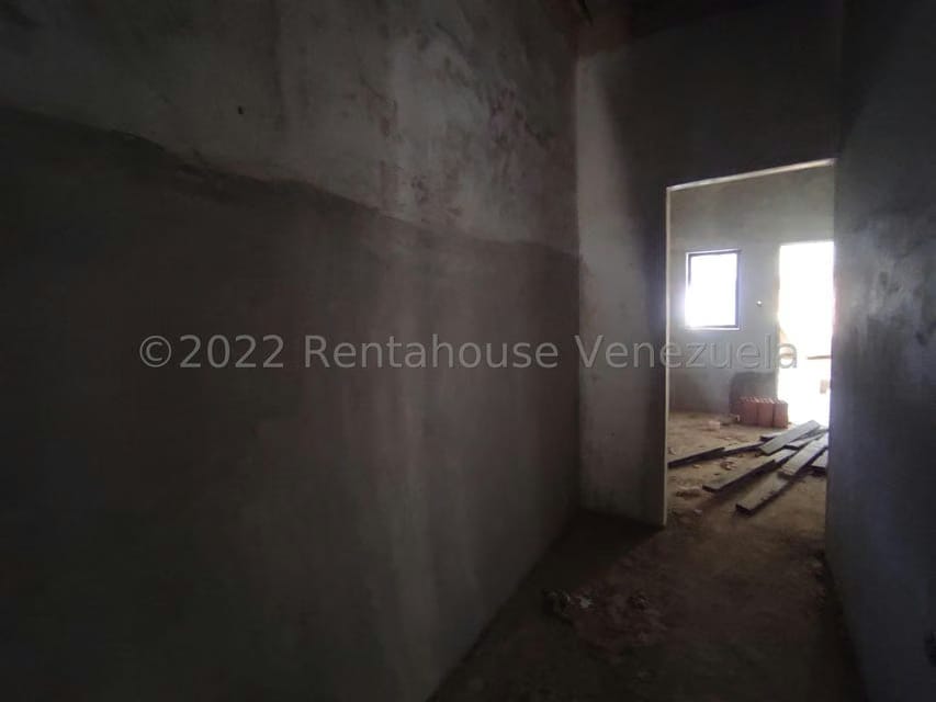 Casa (1 Nivel) en Venta en Valle Jardin, Aragua - 27