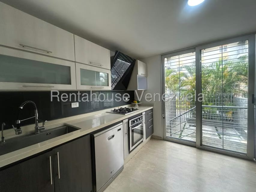 Casa (Multipes Niveles) en Venta en Colinas del Viento, Lara - 12