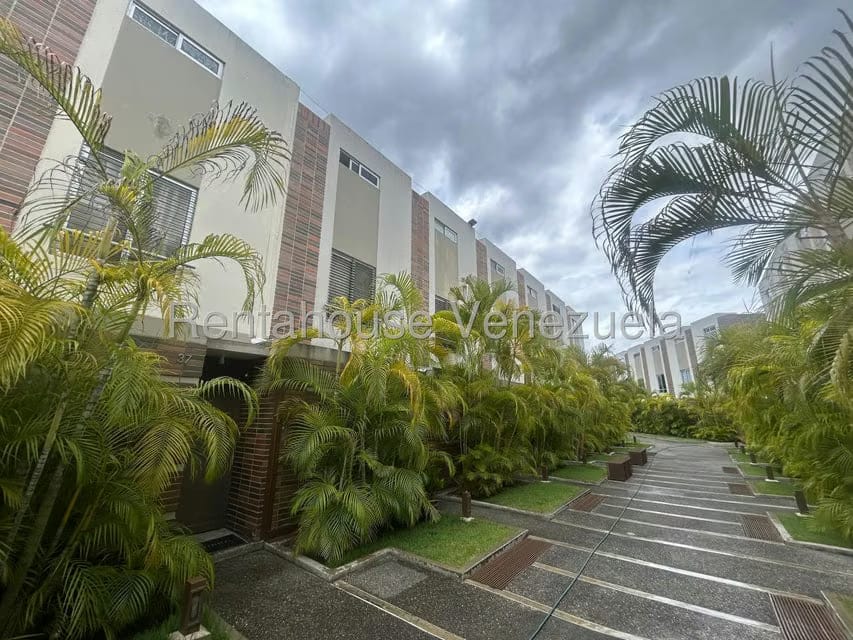 Casa (Multipes Niveles) en Venta en Colinas del Viento, Lara - 36