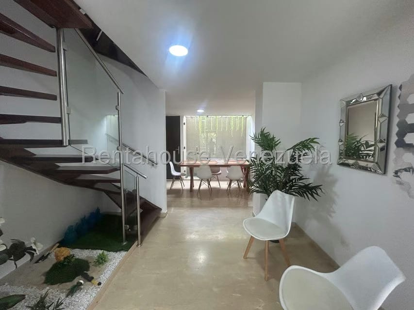 Casa (Multipes Niveles) en Venta en Colinas del Viento, Lara - 6