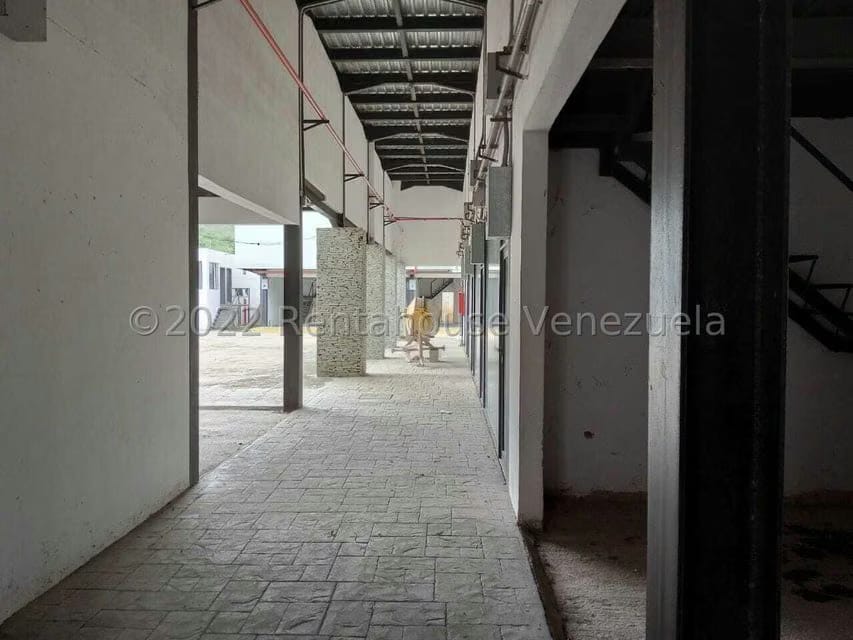 Comercial (Local Comercial) en Venta en La Cumaca, Carabobo - 19