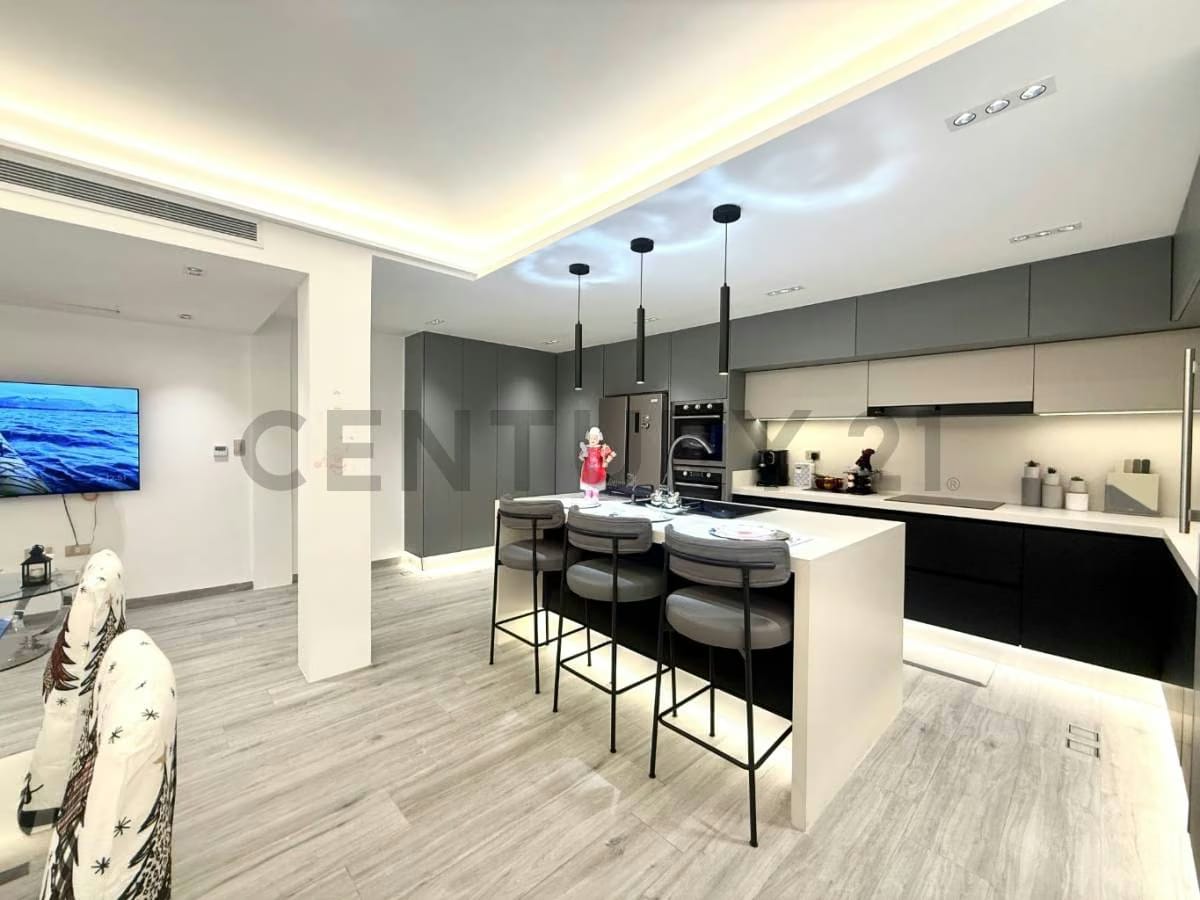 EN VENTA TH MORRO VILLAGE LECHERIA