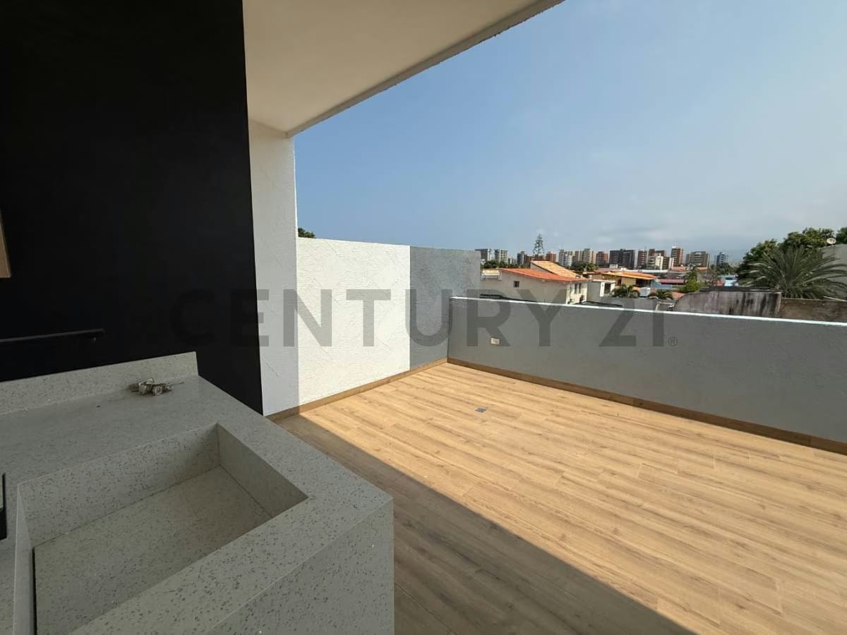 EN VENTA TH MORRO VILLAGE LECHERIA - 11