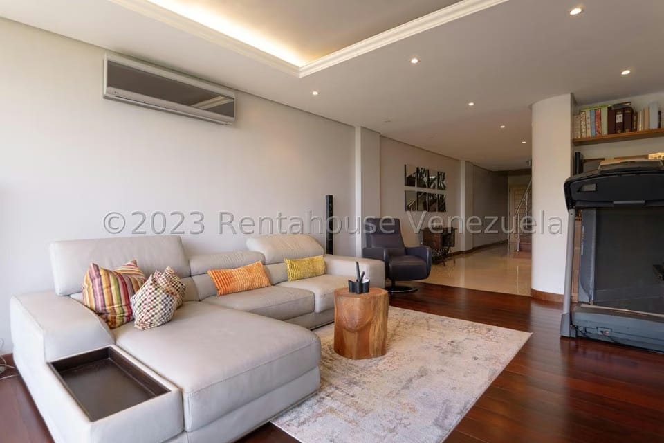 Apartamento (1 Nivel) en Venta en La Lagunita Country Club, Distrito Metropolitano - 16
