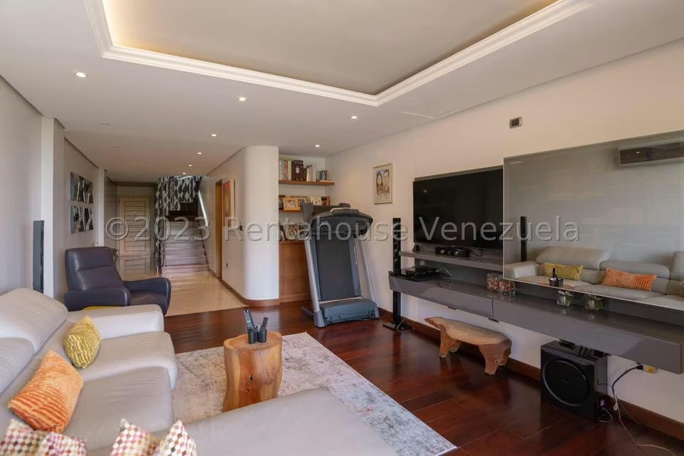 Apartamento (1 Nivel) en Venta en La Lagunita Country Club, Distrito Metropolitano - 21