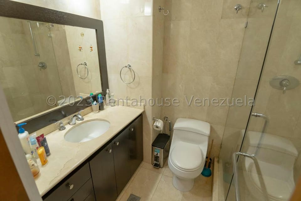 Apartamento (1 Nivel) en Venta en La Lagunita Country Club, Distrito Metropolitano - 51