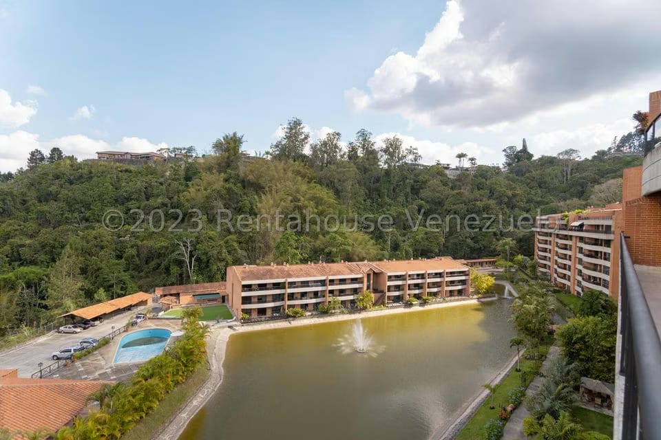 Apartamento (1 Nivel) en Venta en La Lagunita Country Club, Distrito Metropolitano - 8