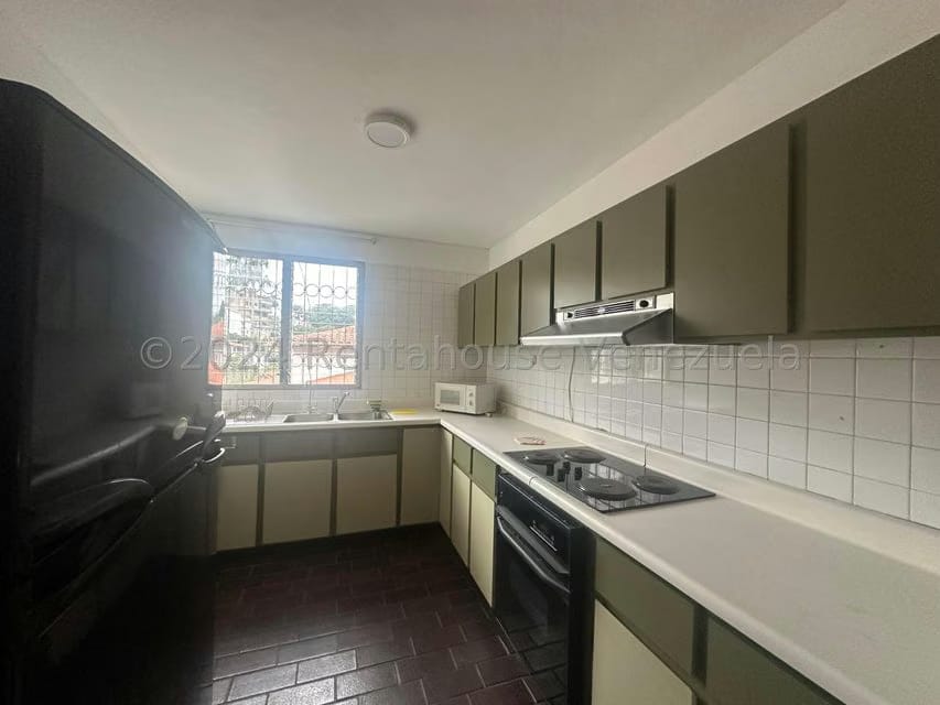 Anexo (Duplex) en Alquiler en El Cafetal, Distrito Metropolitano - 5