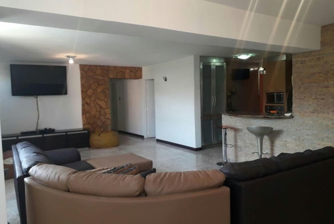 APARTAMENTO EN VENTA-CECILIA GUTIERREZ - 4