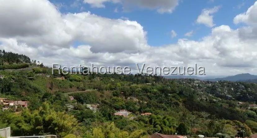 Terreno (Residencial) en Venta en Oripoto, Distrito Metropolitano - 6