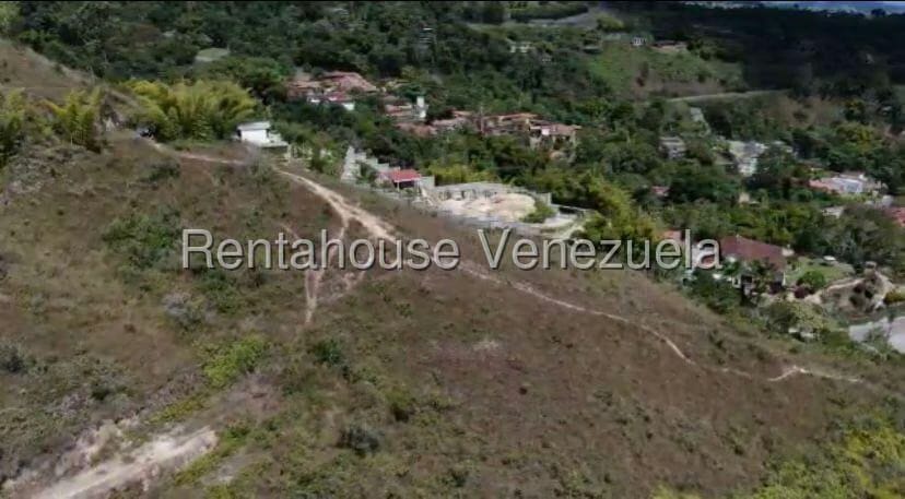 Terreno (Residencial) en Venta en Oripoto, Distrito Metropolitano - 10