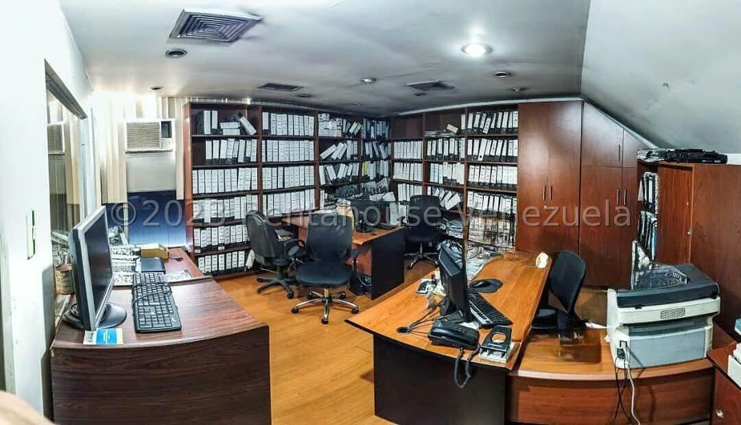 Comercial (Galpon - Deposito) en Venta en Municipio Guaicaipuro, Miranda - 8