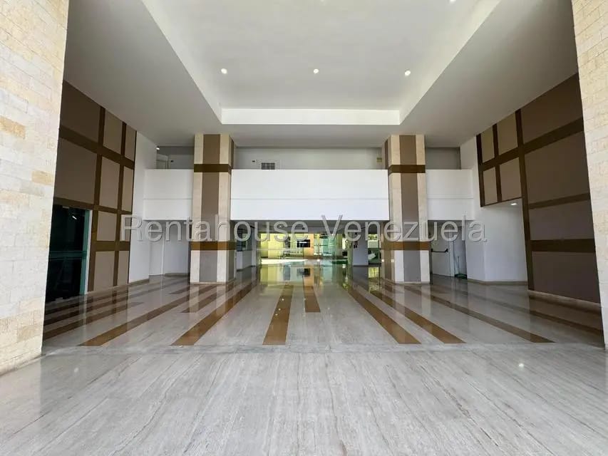 Apartamento (1 Nivel) en Venta en Lomas de Las Mercedes, Distrito Metropolitano - 23