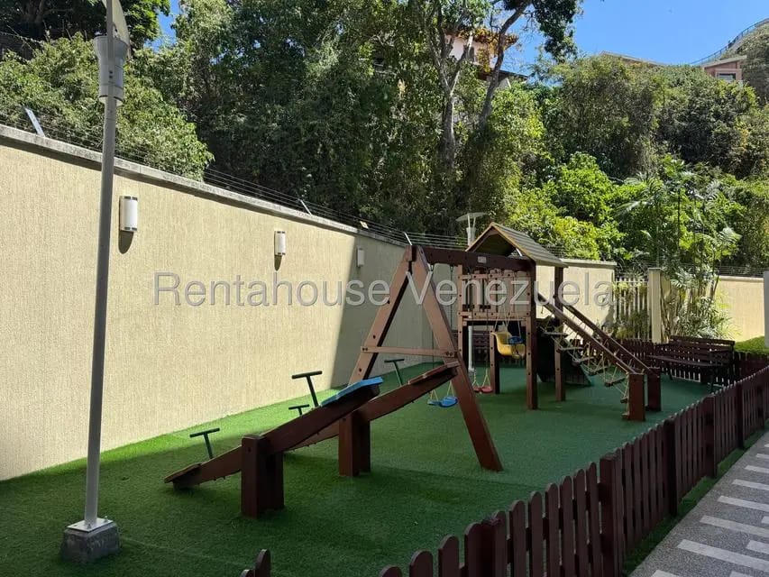 Apartamento (1 Nivel) en Venta en Lomas de Las Mercedes, Distrito Metropolitano - 24