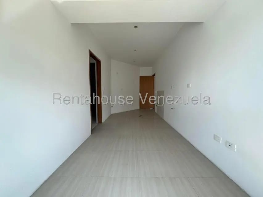 Apartamento (1 Nivel) en Venta en Lomas de Las Mercedes, Distrito Metropolitano - 9