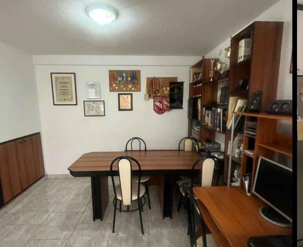 En venta casa ubicada en el Cafetal - 4