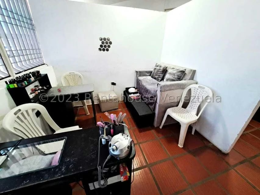 Comercial (Local Comercial) en Alquiler en Sector Los Perozos, Falcon - 3