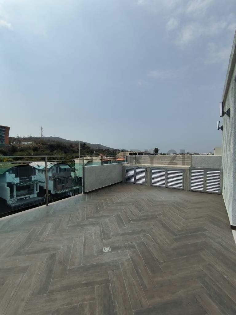En venta Casa Bote C 5/H en Lecheria,C.R. Casa Bote C con Canal de Navegacion - 18