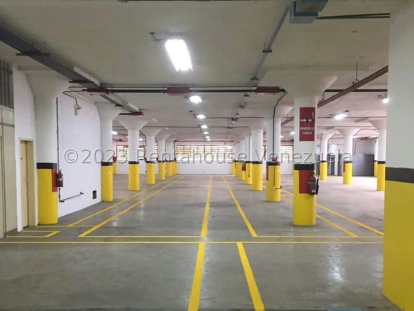 Comercial (Galpon - Deposito) en Venta en Ruiz Pineda, Distrito Metropolitano - 12