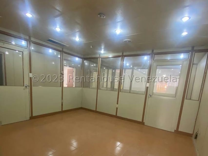 Comercial (Galpon - Deposito) en Venta en Ruiz Pineda, Distrito Metropolitano - 4