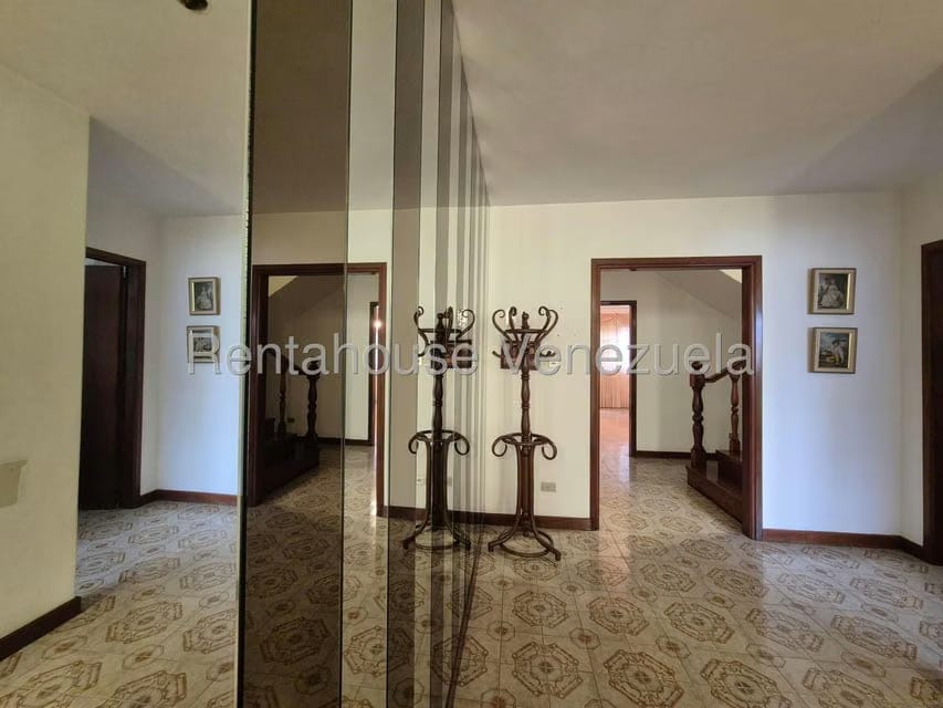Casa (1 Nivel) en Venta en Los Naranjos del Cafetal, Distrito Metropolitano - 12