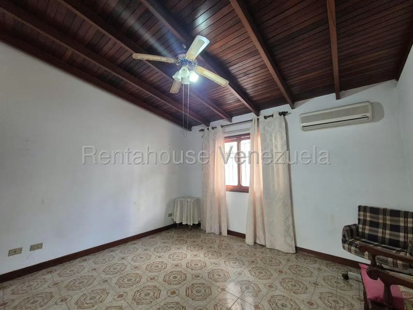 Casa (1 Nivel) en Venta en Los Naranjos del Cafetal, Distrito Metropolitano - 38
