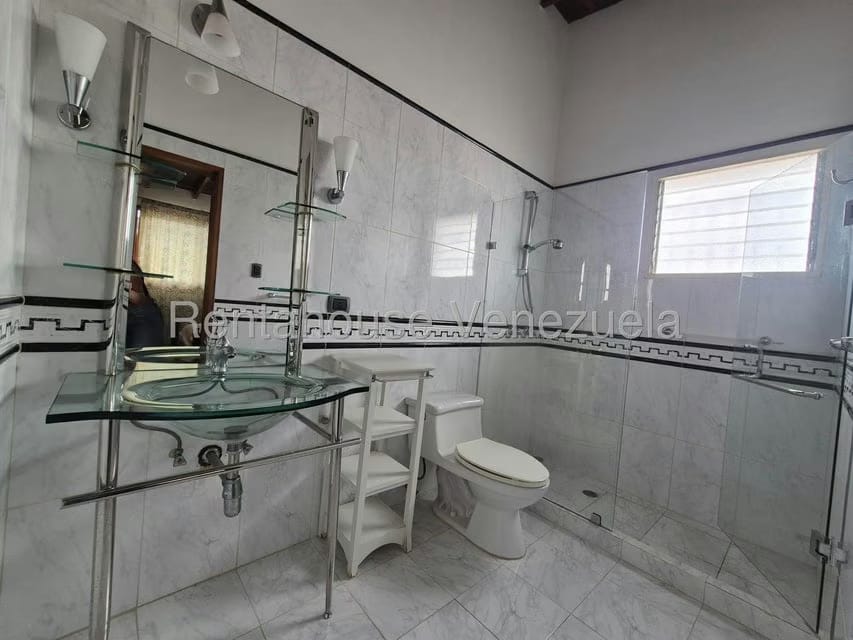 Casa (1 Nivel) en Venta en Los Naranjos del Cafetal, Distrito Metropolitano - 48