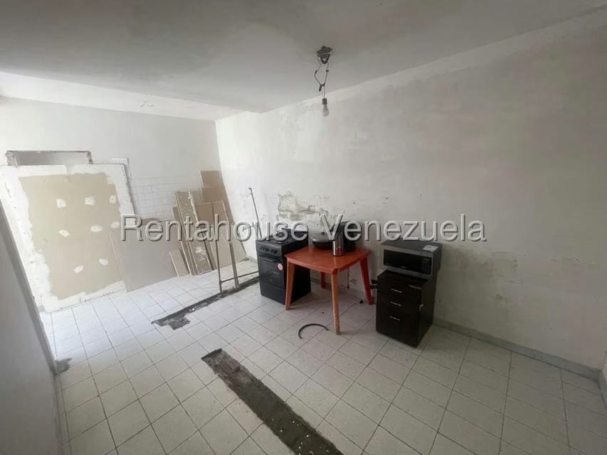 Casa (1 Nivel) en Venta en Guarenas, Miranda - 24