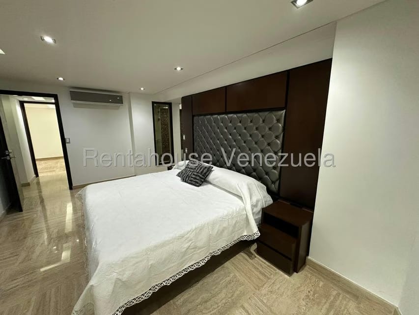 Apartamento (1 Nivel) en Venta en Las Mercedes, Distrito Metropolitano - 27