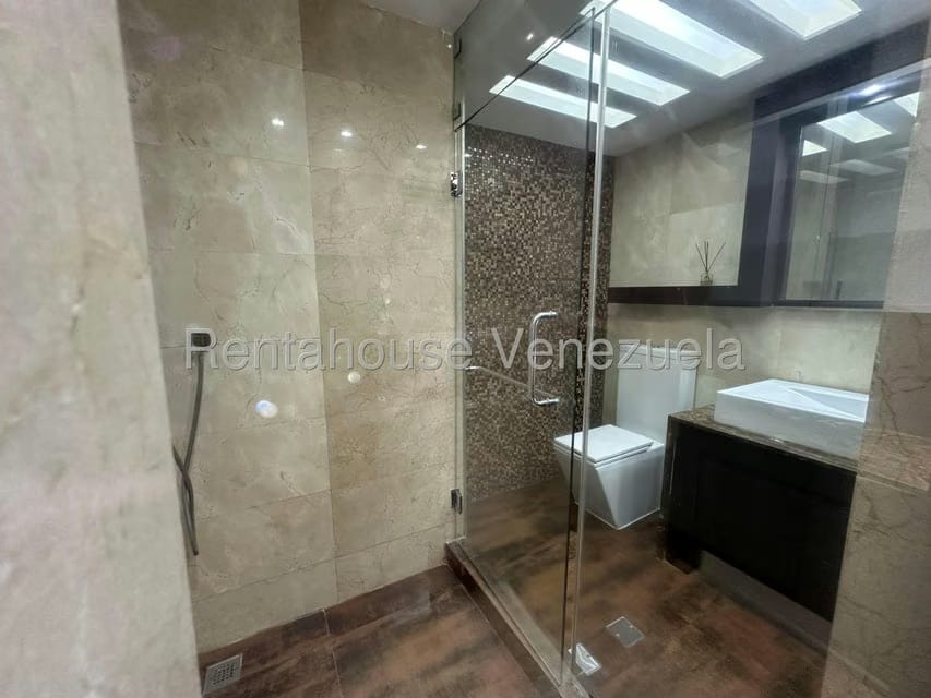 Apartamento (1 Nivel) en Venta en Las Mercedes, Distrito Metropolitano - 30